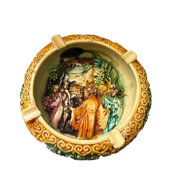 Vintage Hand Carved Jade Chinese Ashtray Relief Scene Ceramic Decor Made Italy - Picture 2 of 11
